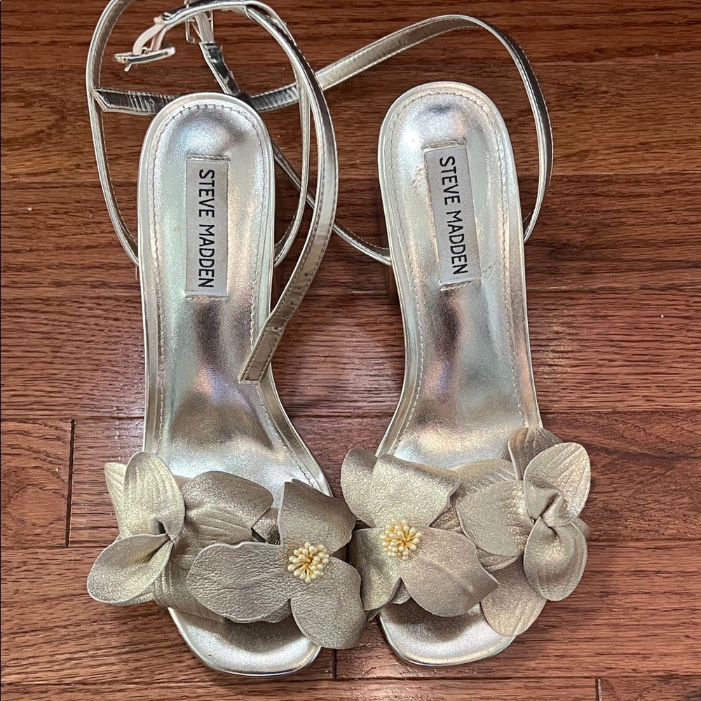 Steve Madden Gold Floral Heels